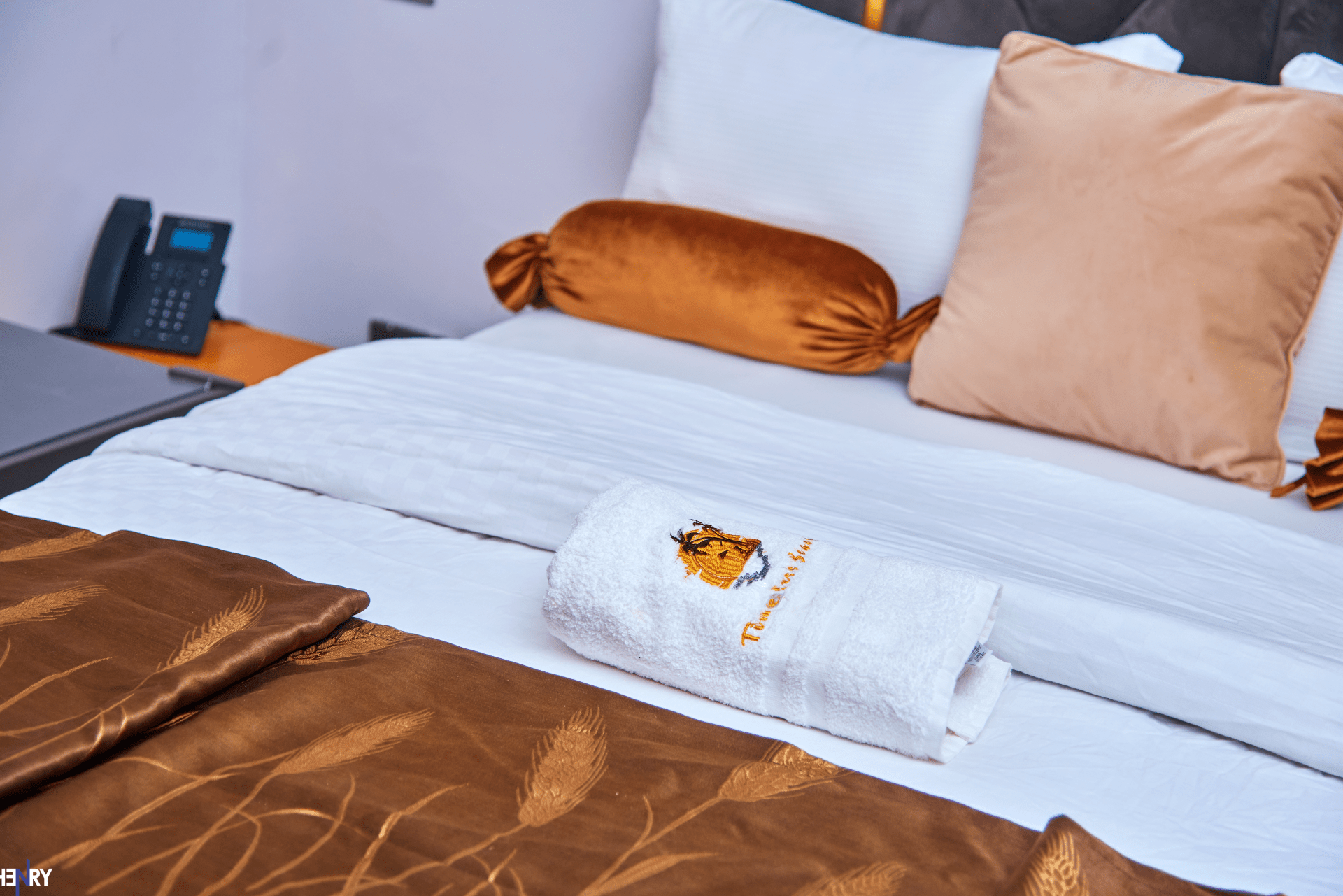 Deluxe Room - view 3
